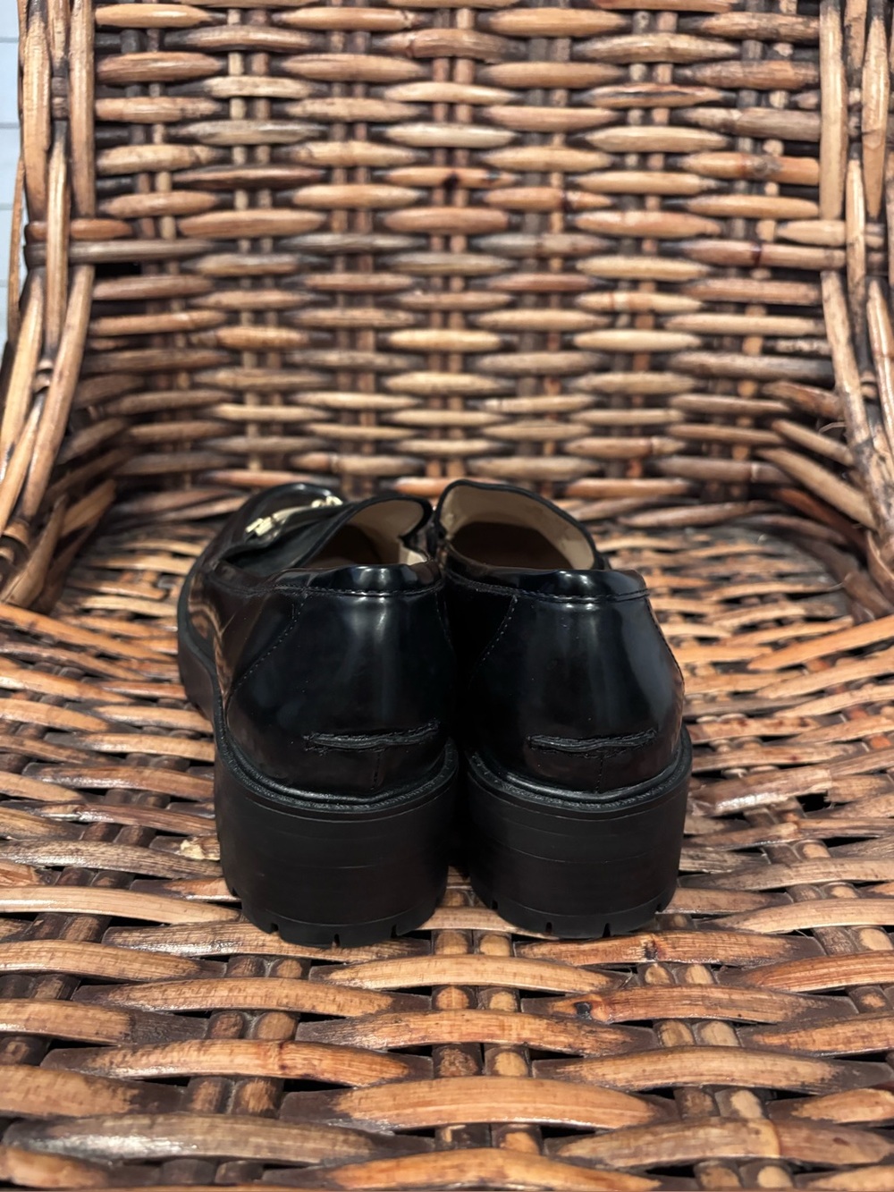 Sam Edelman Black Patent Lug-Sole Loafers with Gold accents . Size 8 - Picture 5 of 12